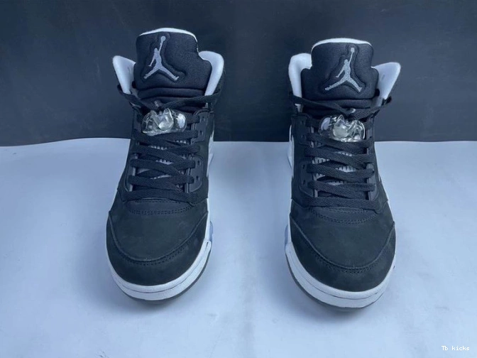 Reps TBK AIR 5 JORDAN OREO CT4838-011 0814
